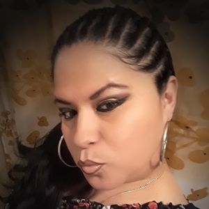 Meet your Posher, Veronica